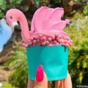 Flamingo Cupcake