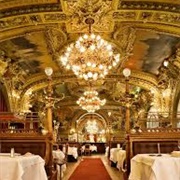 Eat at Le Train Bleu