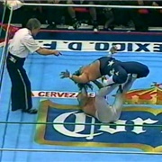 El Dandy vs. El Hijo Del Santo vs. Negro Casas 3-Way Mask vs. Hair CMLL Super Viernes