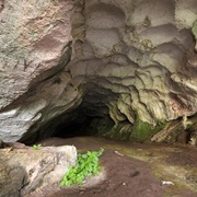 Cave of Pëllumbas, Albania