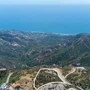 Monte Nido, California