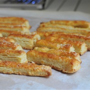 Cheesy Bread Stick