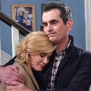 Phil and Claire (Modern Family)