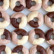 Neapolitan Donut (Neapolitan Trio)