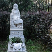 Grave of Gracie Watson