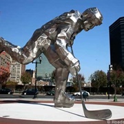 Giant Hockey Player, Newark, NJ
