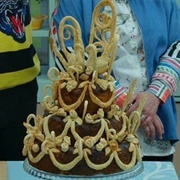 Three Tiered Korovai