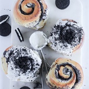 Sugar Donuts Giant Oreo Roll