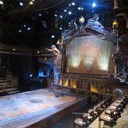 Lookingglass Theatre Company