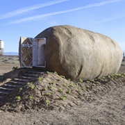 Big Idaho Potato Hotel