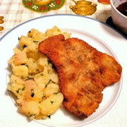 Rántott Hús (Schnitzel)