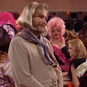 Hillary Clinton (Leon, Roseanne)