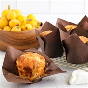 Loquat Muffin