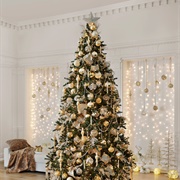 Decorated a Christmas Tree