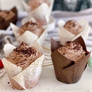 Cookies N Cream Mousse Cupcakes