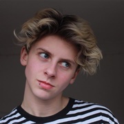 NOAHFINNCE (Bisexual, Trans Man, He/Him)