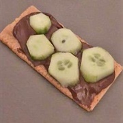 Cracker Nutella Cucumber
