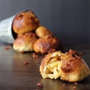 Mac Cheese Pretzel Bites