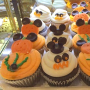 Halloween Time Cupcakes