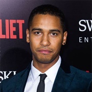 Elliot Knight (Queer, He/Him)