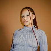 Basjia (Queer, She/Her)