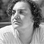 Elle Pérez (Trans/GNC, They/Them)