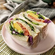 ULT (Unagi Lettuce Tomato)