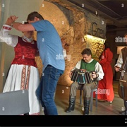Lithuanian Folklore Dinner Show