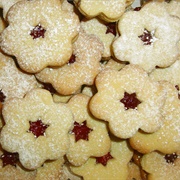 Vegan Rum Cookies Filled With Raspberry Jam