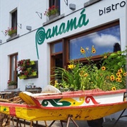 Le Panama, Dinant
