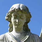 'Turning Angel' Statue
