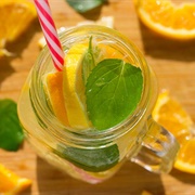 Ginger, Orange, and Mint Juice