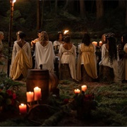 Yellowjackets: "Edible Complex" (S2,E2)