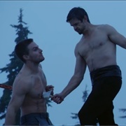 Arrow: "The Climb" (S3,E8)