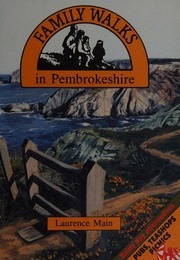 Family Walks in Pembrokeshire (Laurence Main)