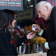 S5.E2: Rip Taylor's Cell Phone