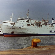 Greek Ferry Express Samina Sinks