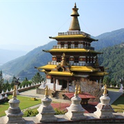 Khamsum Yulley Namgyal Chorten