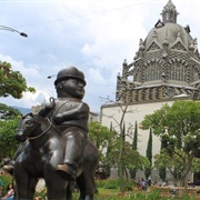 Plaza Botero