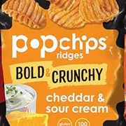 Bold and Crunchy Cheddar & Sour Cream Popchips