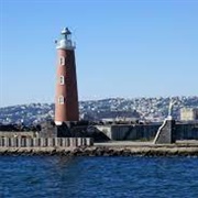 Molo San Vicenzo, Italy