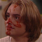 S6.E6: Hogs and Kisses