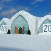 Hôtel De Glace