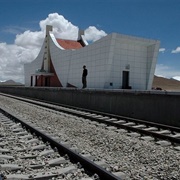 Tanggula Railway Station