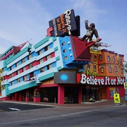 Ripley's Niagarai Falls