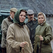 The Crown: "The Balmoral Test" (S4,E2)