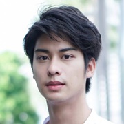 August Vachiravit Paisarnkulwong