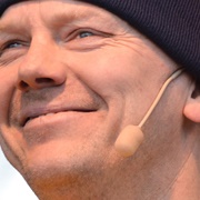 Mats Sundin (Toronto Maple Leafs) 11 Seasons