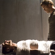 Dexter: "Born Free" (S1,E12)