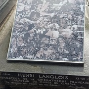 Grave of Henry Langlois
